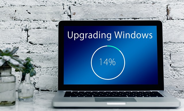 upgrade-3727076_640